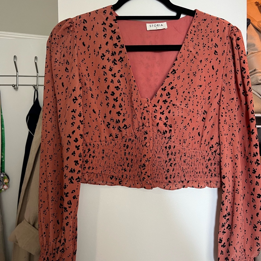 Storia Pink Smocked Crop Blouse Long Sleeve